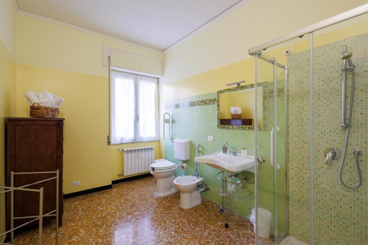 Casa Vittoria Di San Martino Affittacamere Genoa Luaran gambar